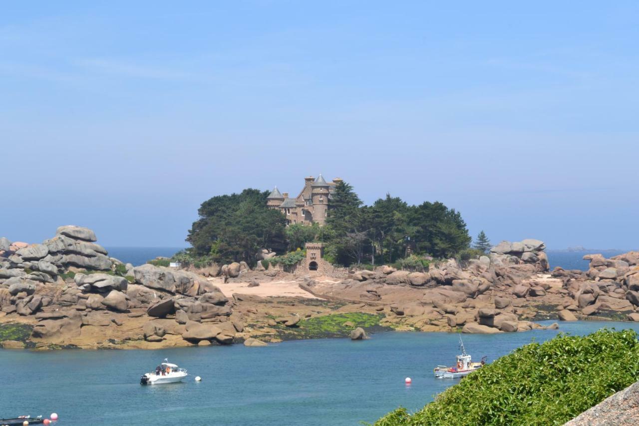 Gite Du Port Sur La Presqu'Ile De Lézardrieux Exteriör bild